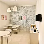 Costa Azzurra Bed & Breakfast 4*