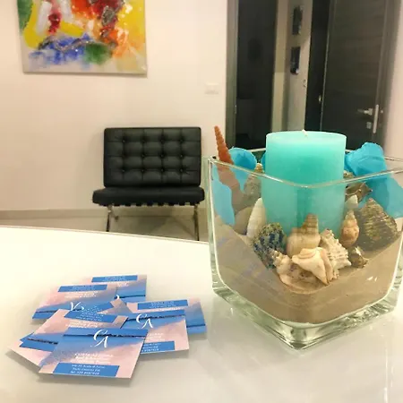 Costa Azzurra Bed & Breakfast *