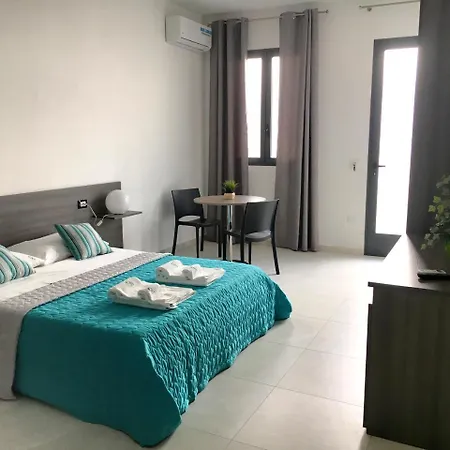 Bed and breakfast Costa Azzurra 4*