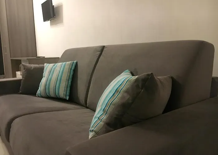 Couette-café Costa Azzurra 4*