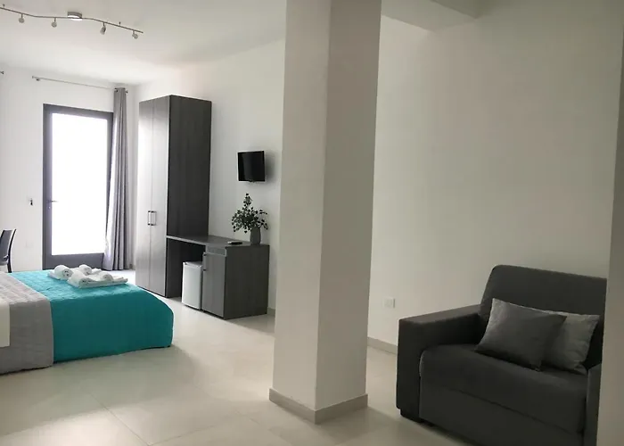 Costa Azzurra לינה וארוחת בוקר